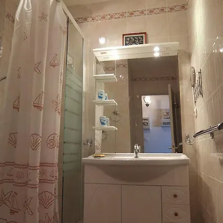 Hotel Le Liberte Saint-Cyprien (Pyrenees-Orientales)
